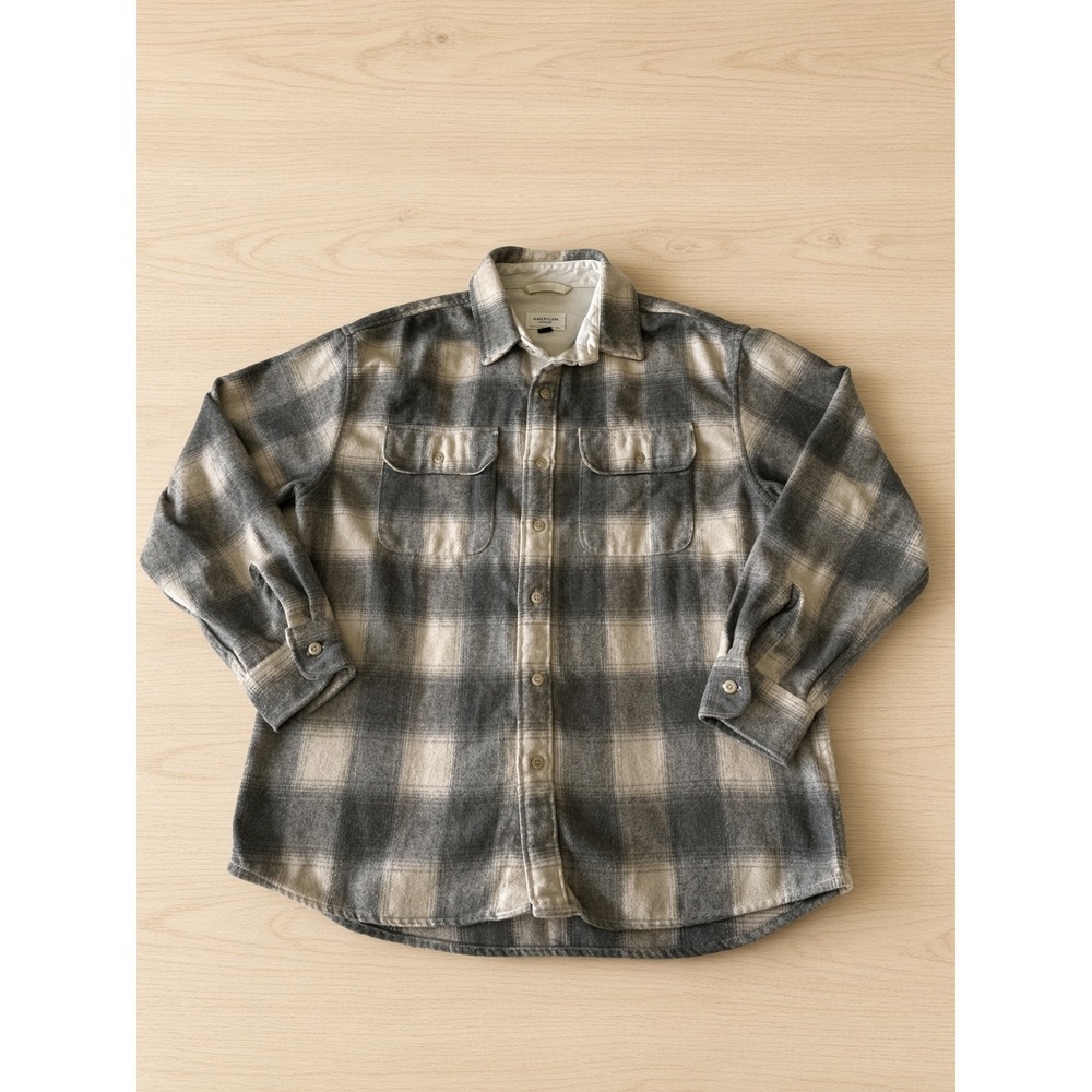 American Eagle Mens Gray Plaid Flannel Button Down Shirt Medium Long Sleeve